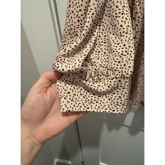 Adrianna Papell Crew Neck 3/4 Sleeve Pleated Crepe Top Size M Medium - Picture 3 of 6